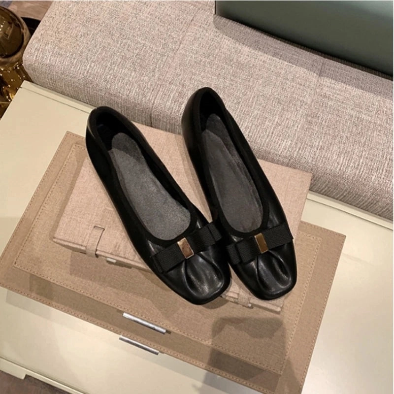 Leather Sole Flat Shoes DAIIIBABYYY   -   leather soft sole bow flat ballet shoes for women French evening style shallow mouth single shoes ladle shoe