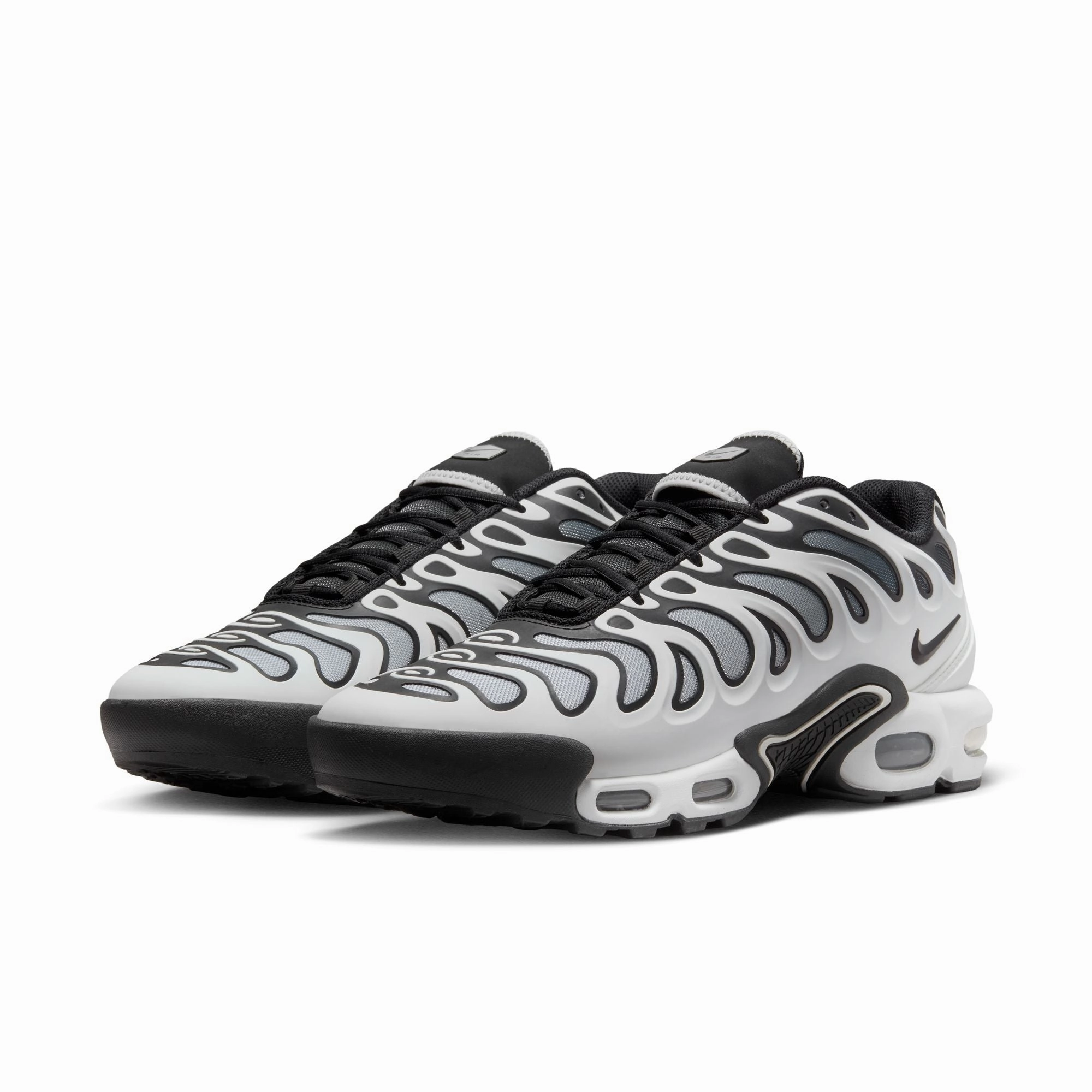 Nike - Men - Air Max Plus Drift - White/Black/Metallic Silver Asics Lightweight Walking Shoes