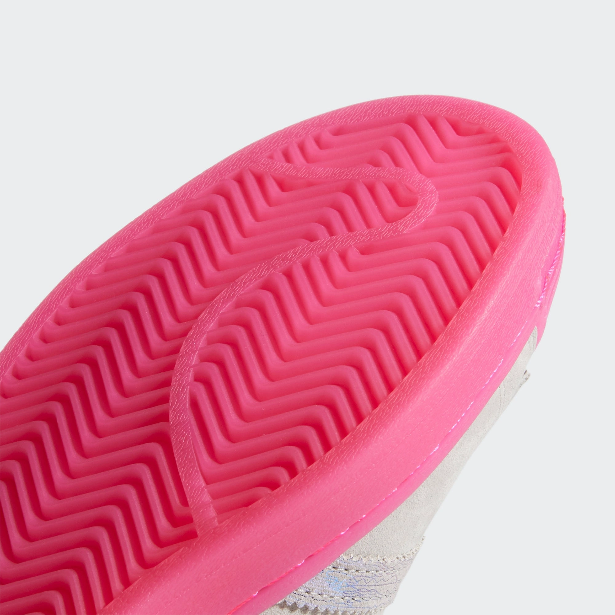 Men's adidas Originals Chicago Superstar Shoes Adidas Adistar Weightlifting Shoes