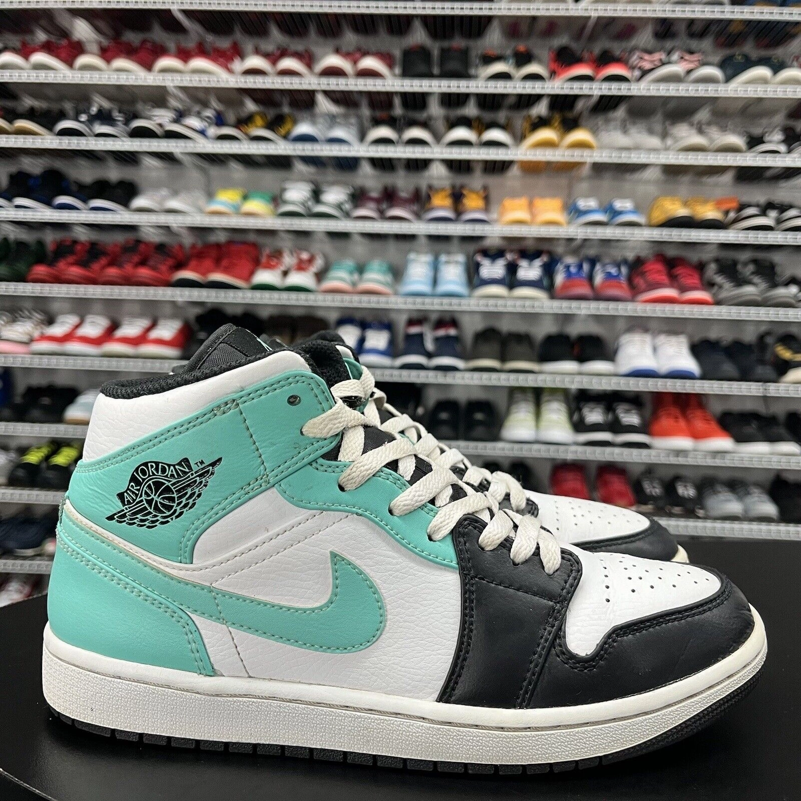 Nike Air Jordan 1 Mid Tropical Twist Igloo 554724-132 Mens Size 9 Best Asics Neutral Shoes