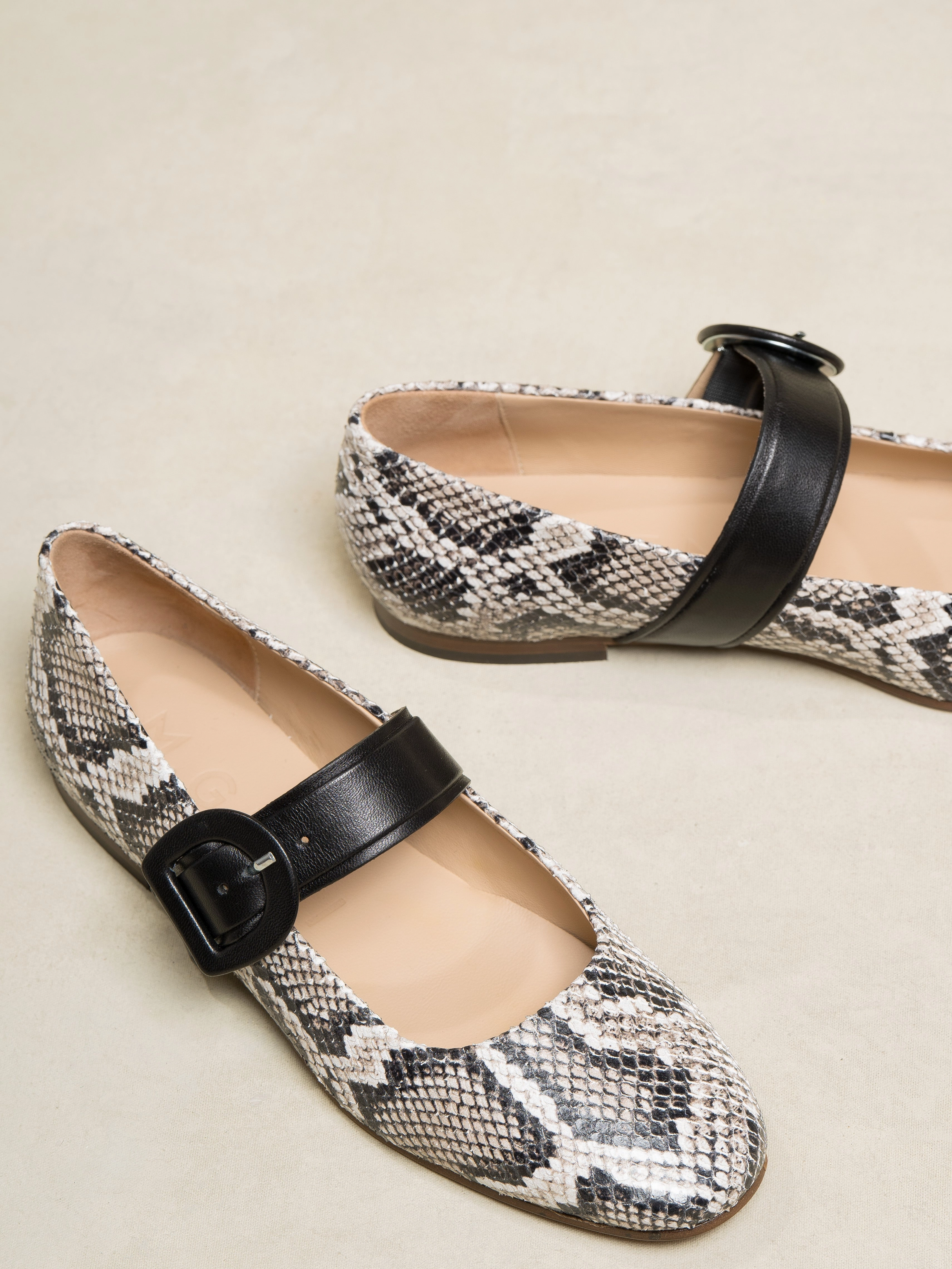 Comfort Shoes For Flat Feet The Adelina (Sample Sale)