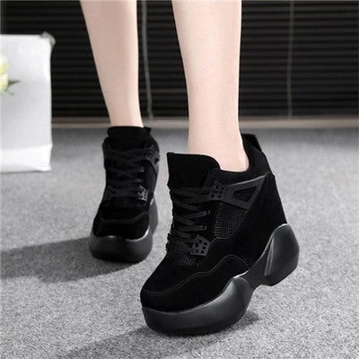 Women's Thick Sole Sneakers Lacing Sneakers