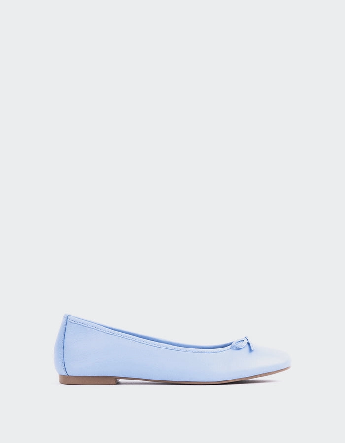 Race Day Shoes For Flat Feet Ramesses Light Blue Leather