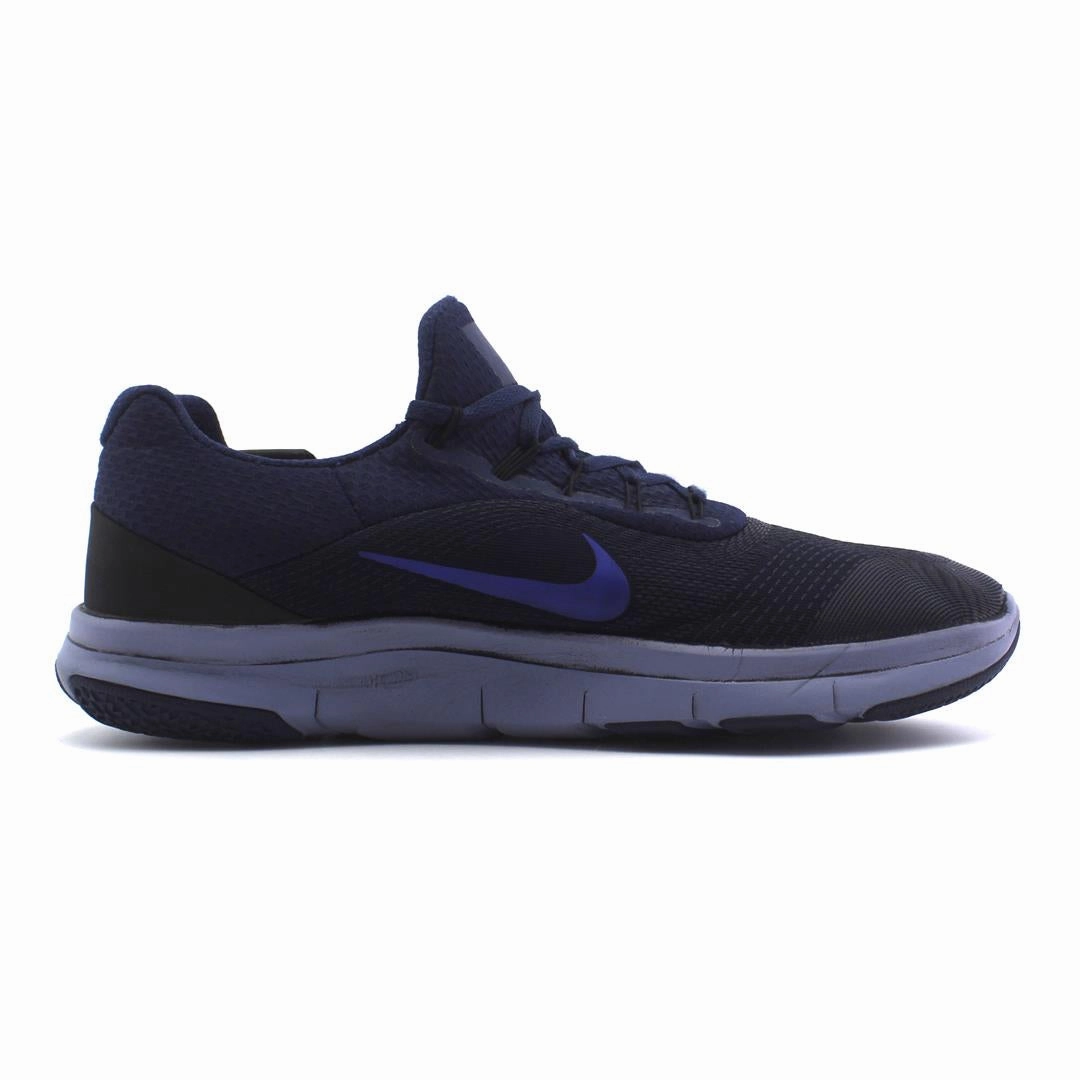 NIKE  FREE TRAINER V7 Best Football Shoes For Running