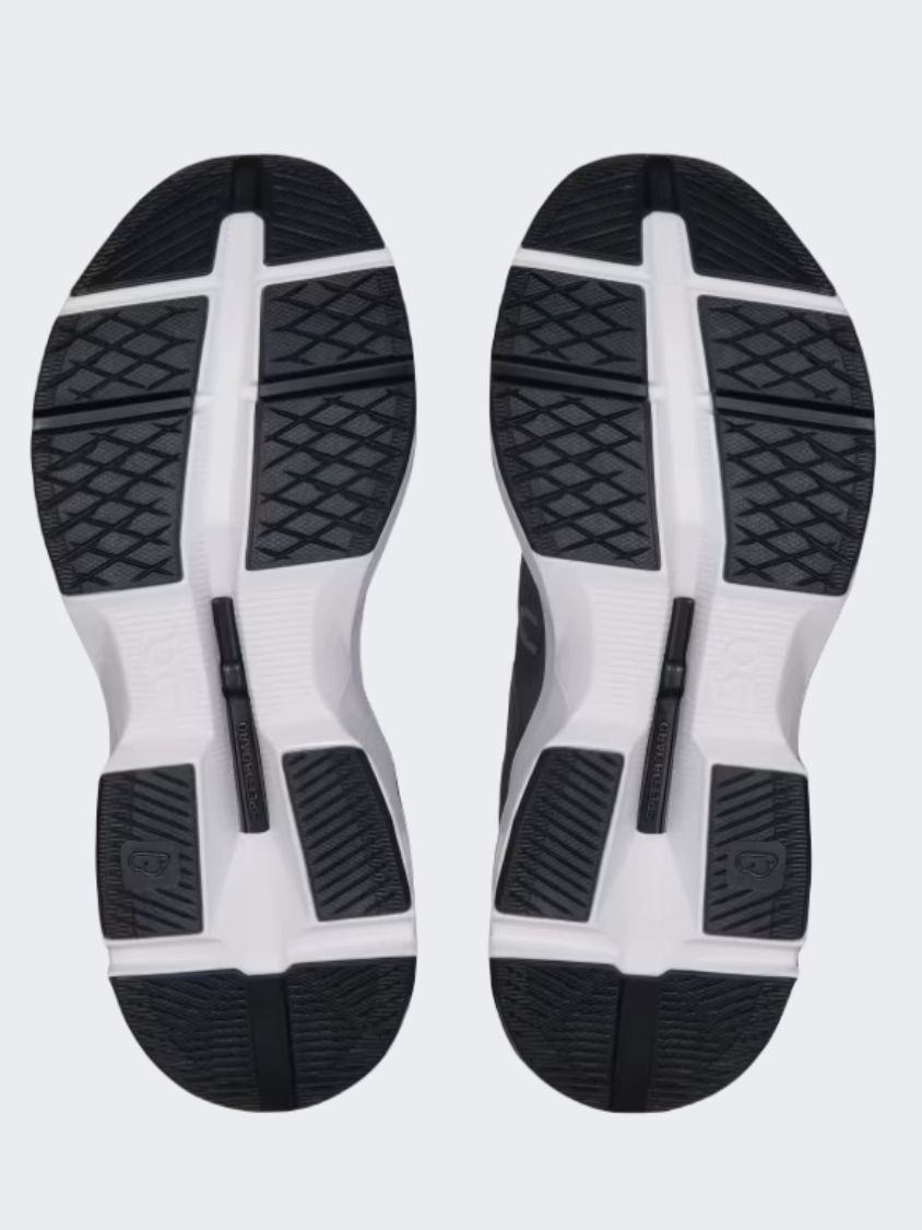 Axelion Training Shoes On Cloudpulse 1 Women Training Shoes Black/White