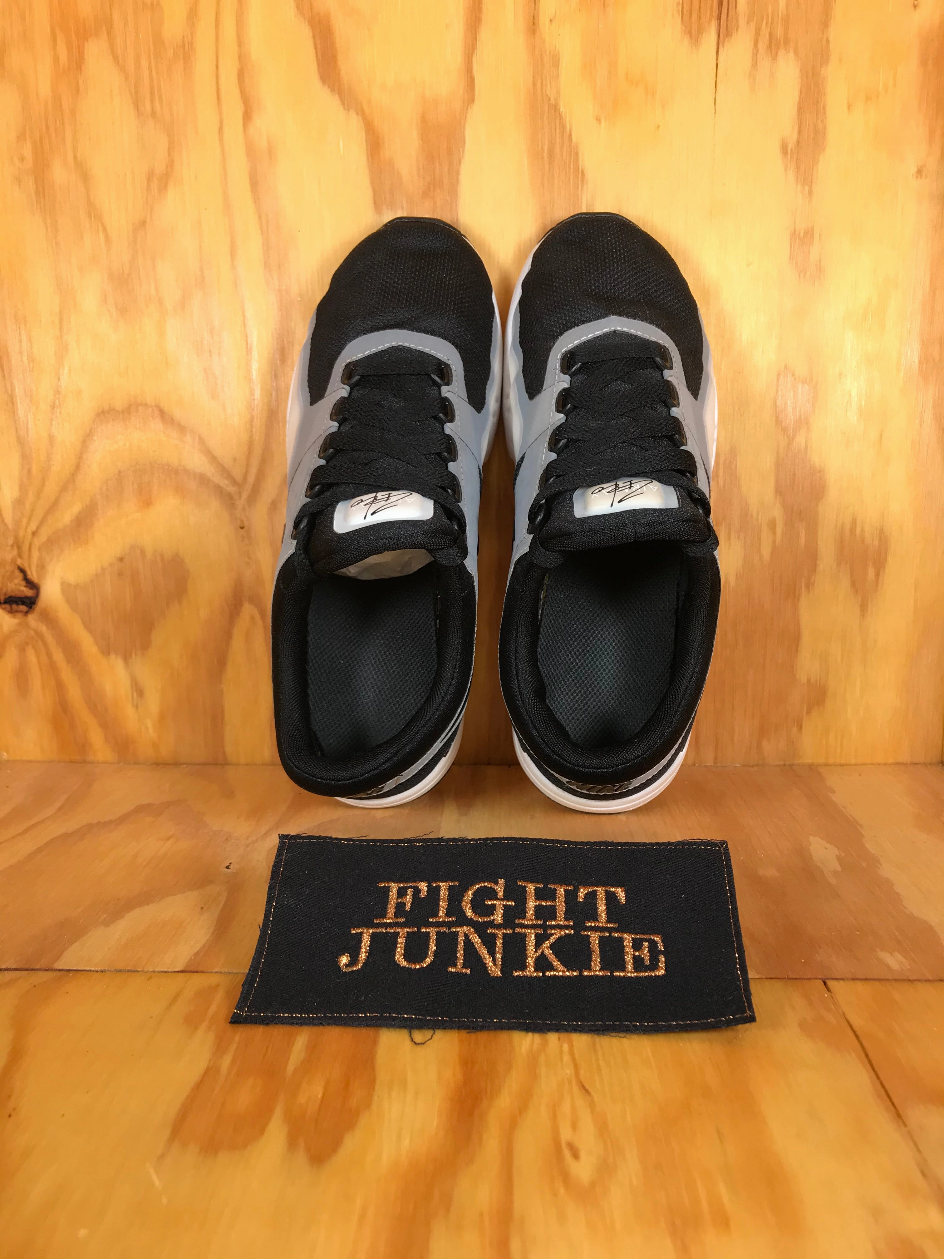 Hyrox Shoes Asics NIKE AIR MAX ZERO Womens Size 7 Athletic Shoes Sneakers