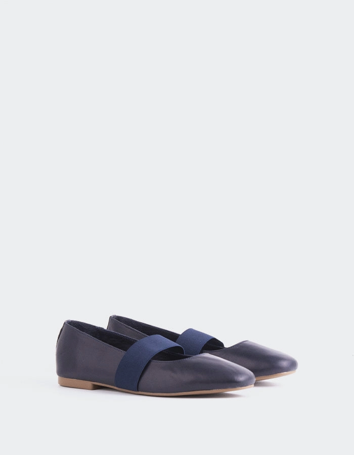 Comfortable Flat Shoes For Wide Feet Seraphina Navy Leather