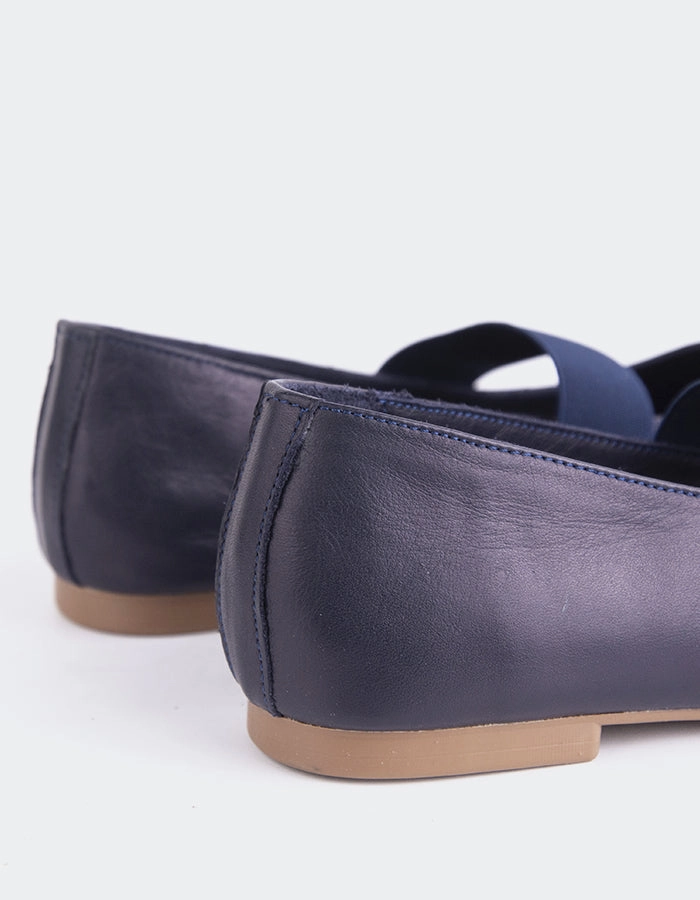 Seraphina Navy Leather Elastic Flat Shoes