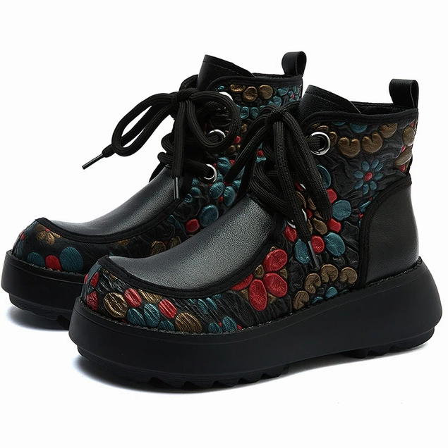 Authorized Boots USS Shoes Enriqueta Women's Lace Up Booties