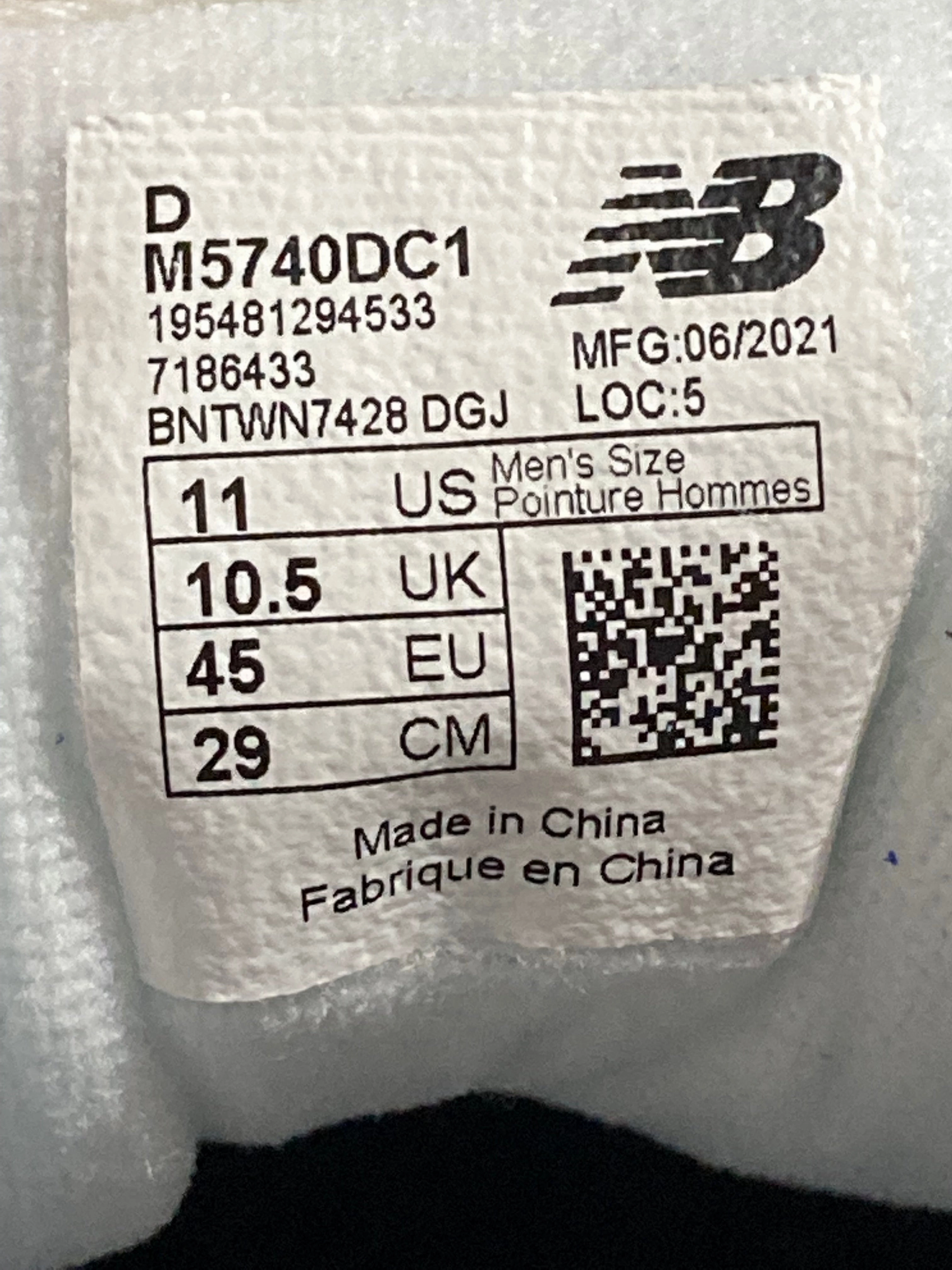 Black New Balances 1906 NEW! NEW BALANCE 57 40 Men Suede Training Shoes Sneakers Multi Sizes M5740DC1