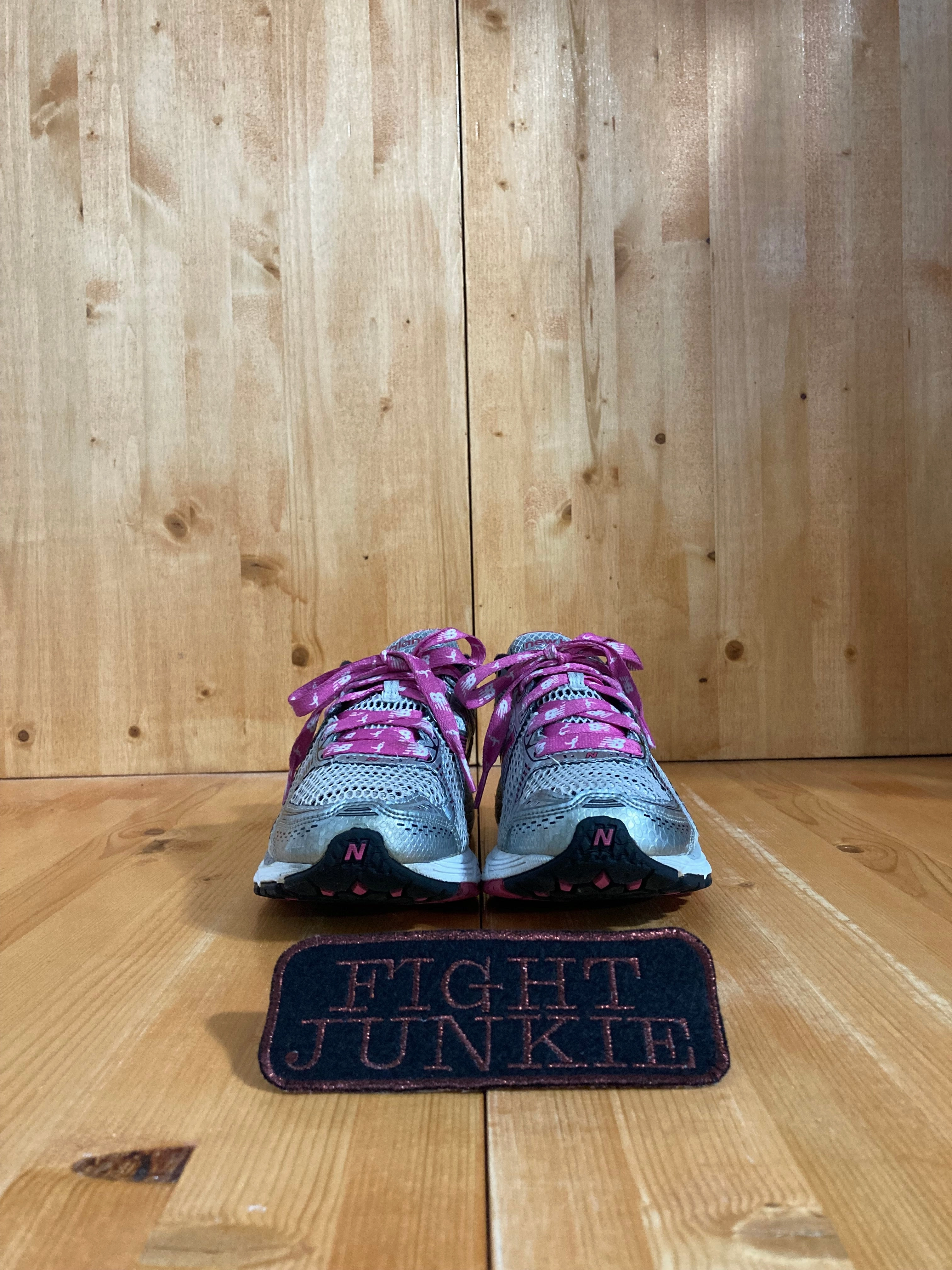 NEW BALANCE 860 V2 SUSAN G KOMEN Breast Cancer Women Size 7.5B Shoes Sneakers Silver W860KM2 New Balance Sneakers 996