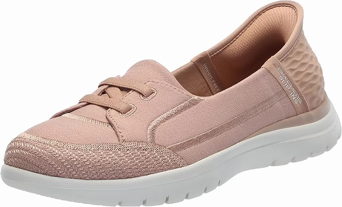 Club C 85 Vintage Sneakers Skechers Women's On the go Flex Top Notch Hands Free Slip ins