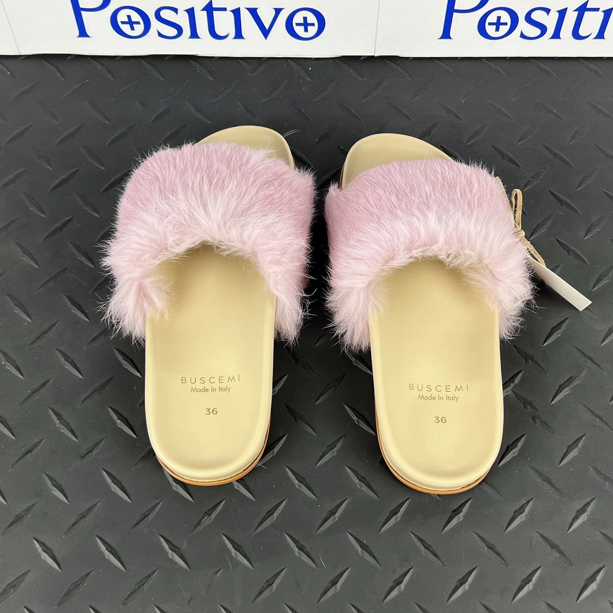 Buscemi Women's Slide Fur Clot Pink Leather Slippers Slippers With Good Grip