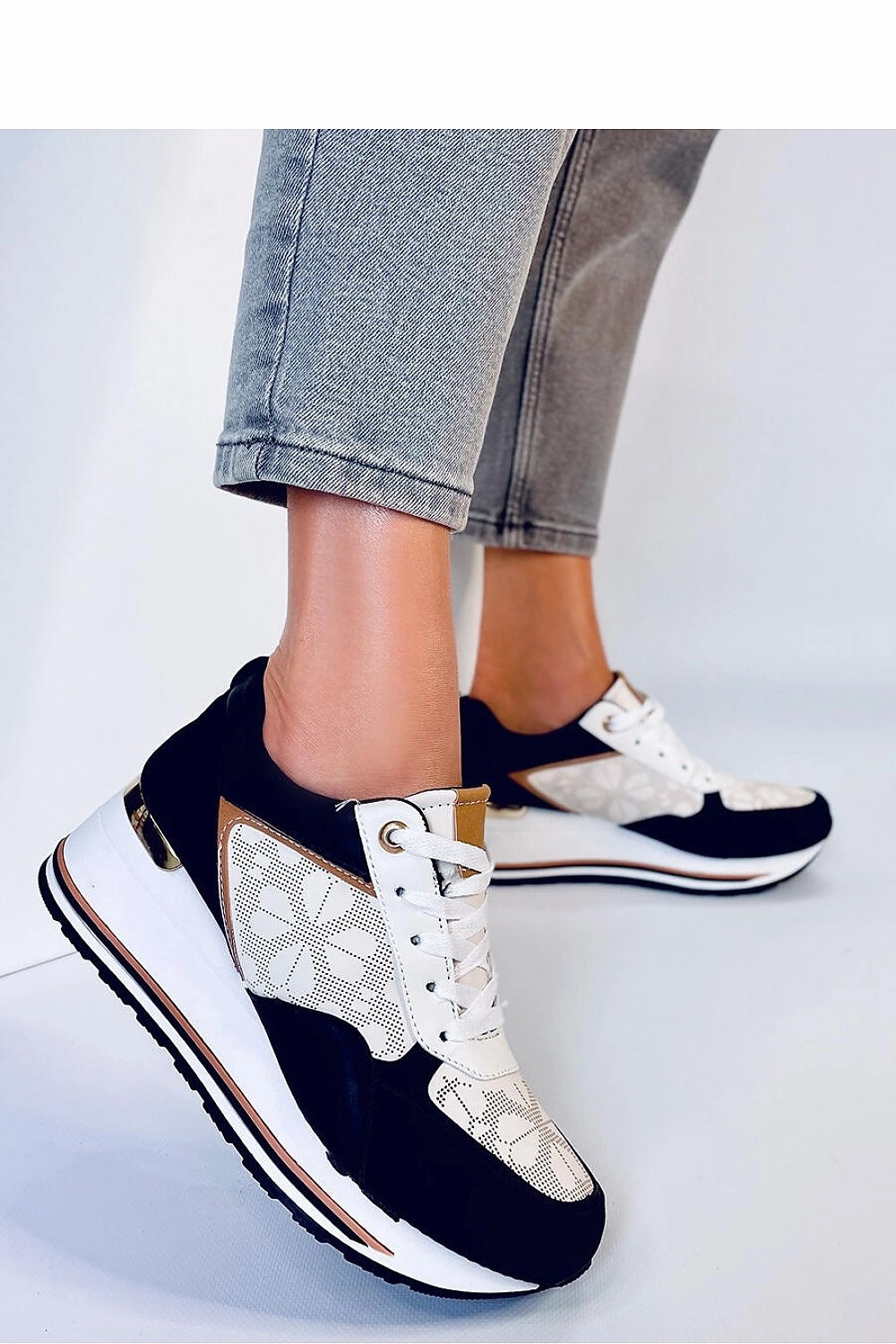 Wedge heel sneakers Inello 70's Style Sneakers