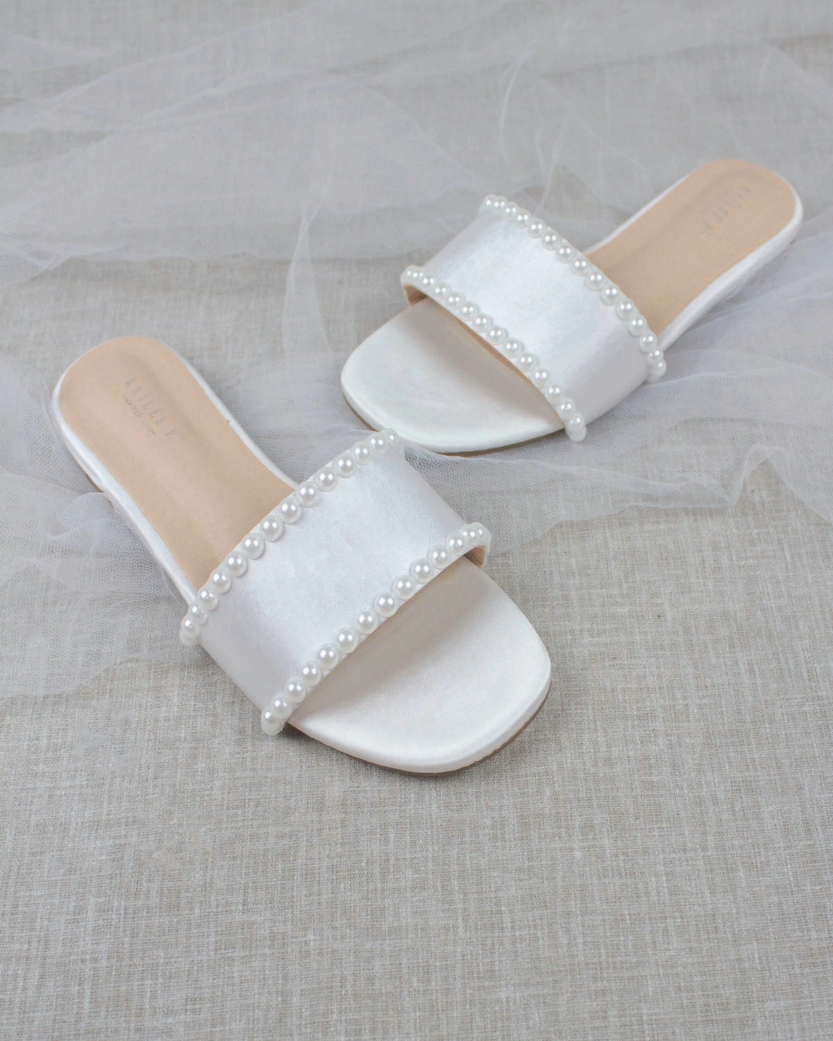 Ariana Grande Shoes White Satin Slip on Sandals with Pearls
