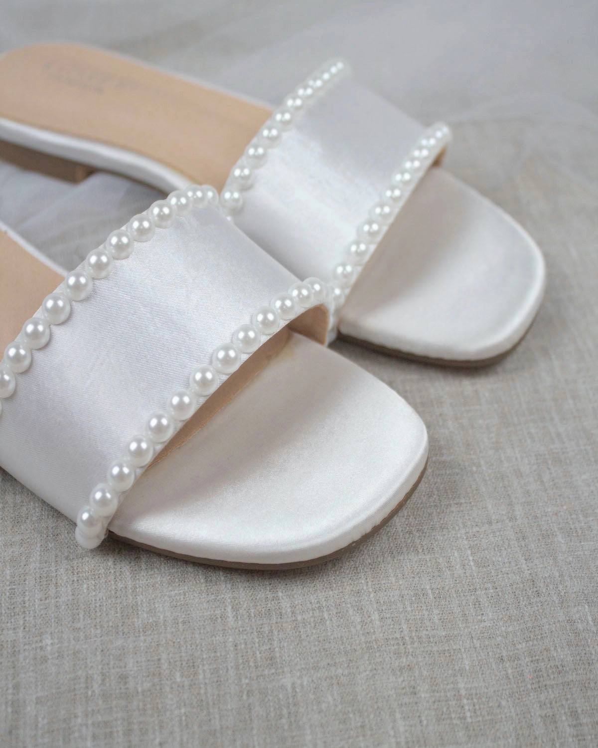 Sewing Ribbons On Flat Ballet Shoes White Satin Slip on Sandals with Pearls