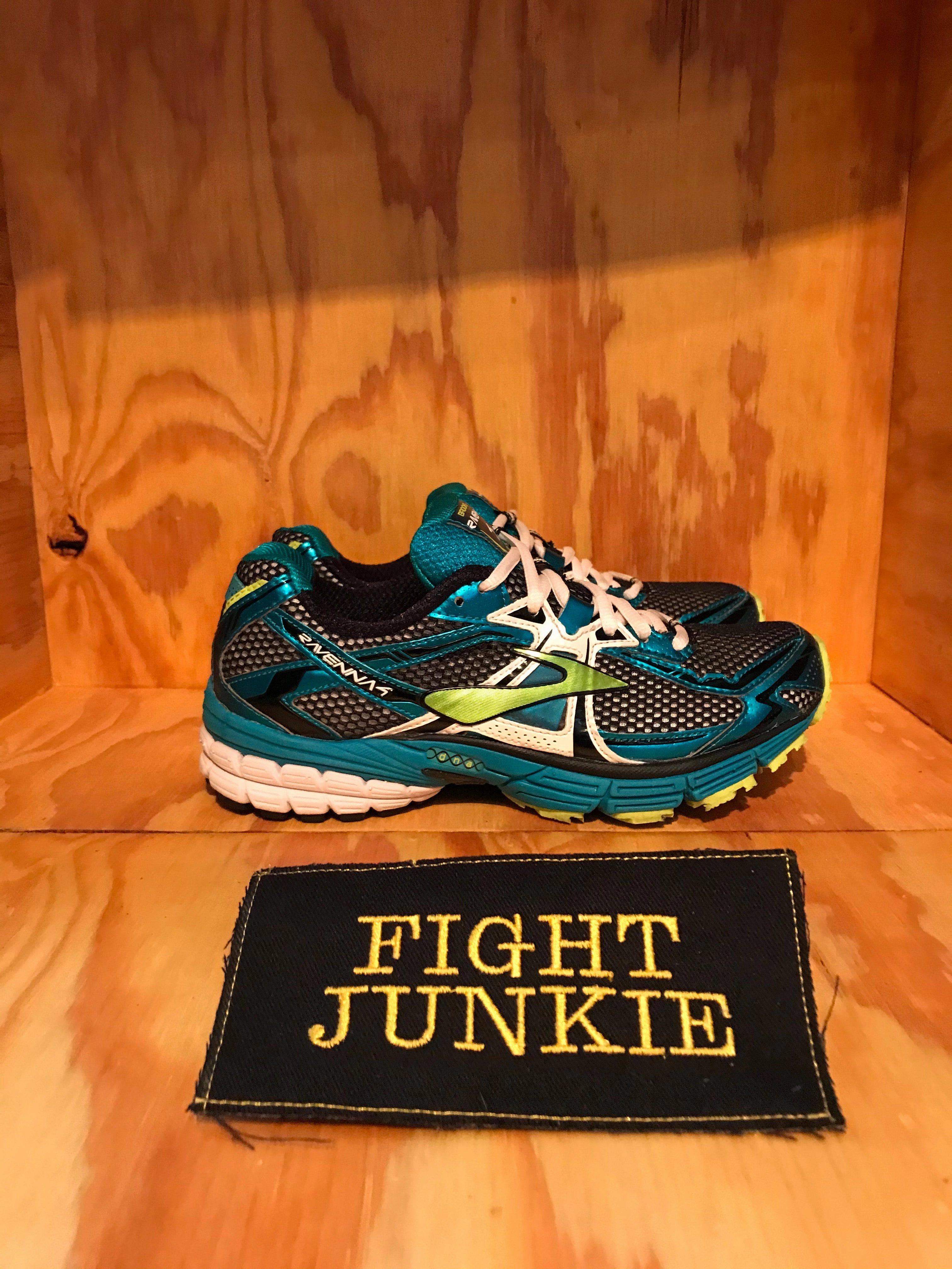 BROOKS RAVENNA 4 Women's Size 6.5B Athletic Shoes Sneakers On Sale Running Shoes