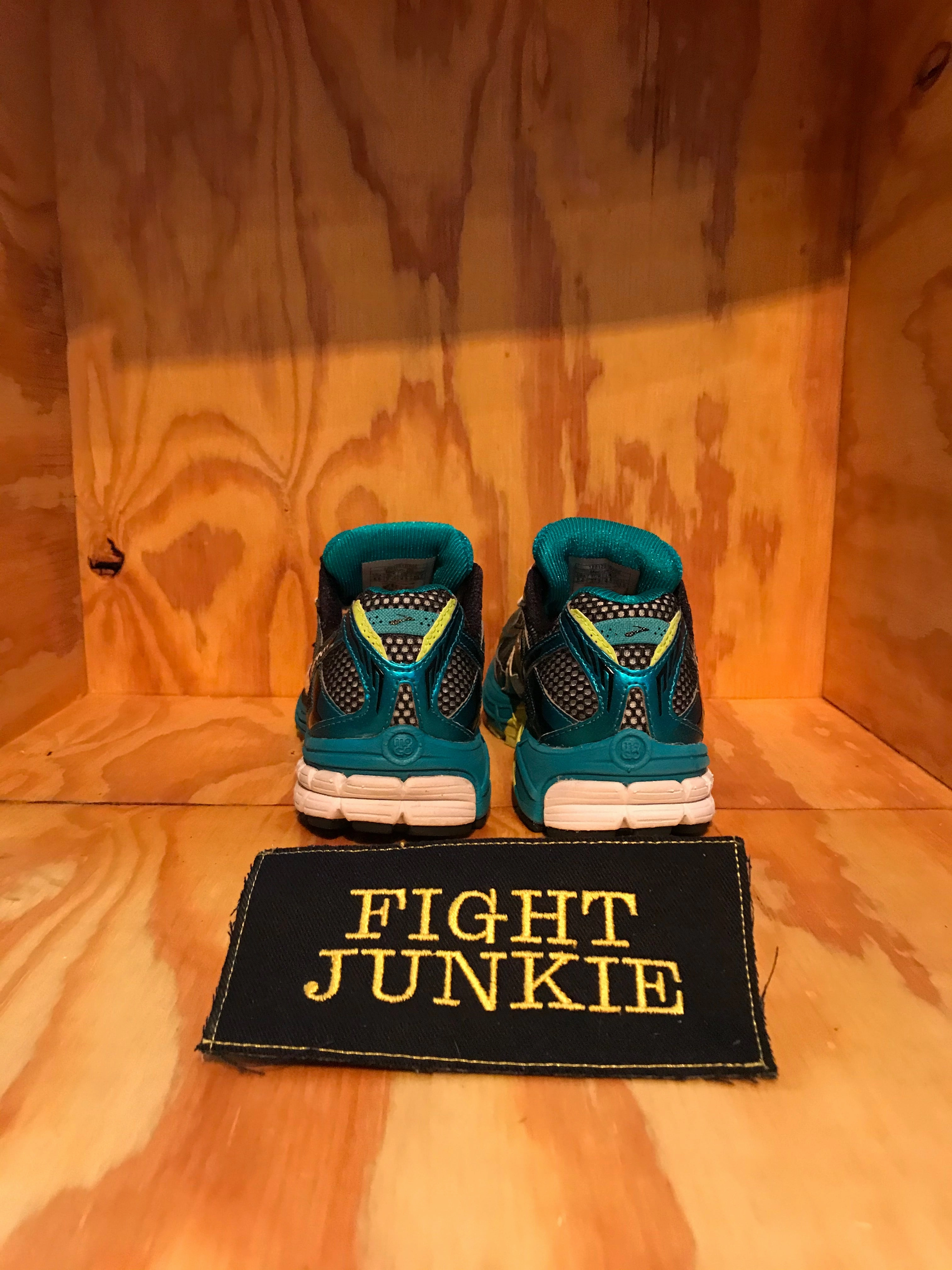 Life Of Running Shoes BROOKS RAVENNA 4 Women's Size 6.5B Athletic Shoes Sneakers