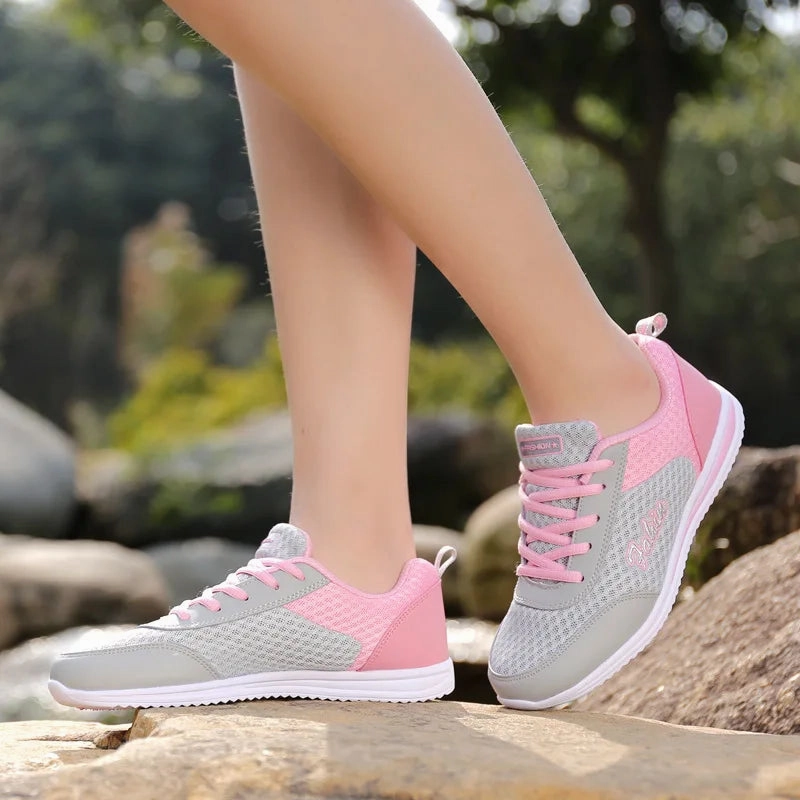 Woman casual shoes Breathable 2021 Sneakers Women New Arrivals Fashion mesh sneakers shoes women Hiking Boots Vs Sneakers