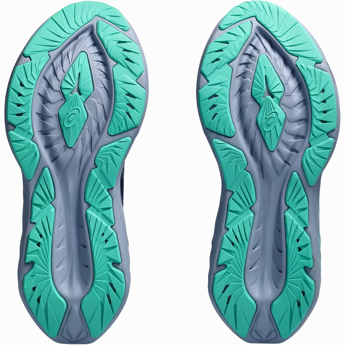 Women's NovaBlast 4 Trailstorm Waterproof Mid-top Hiking Shoes