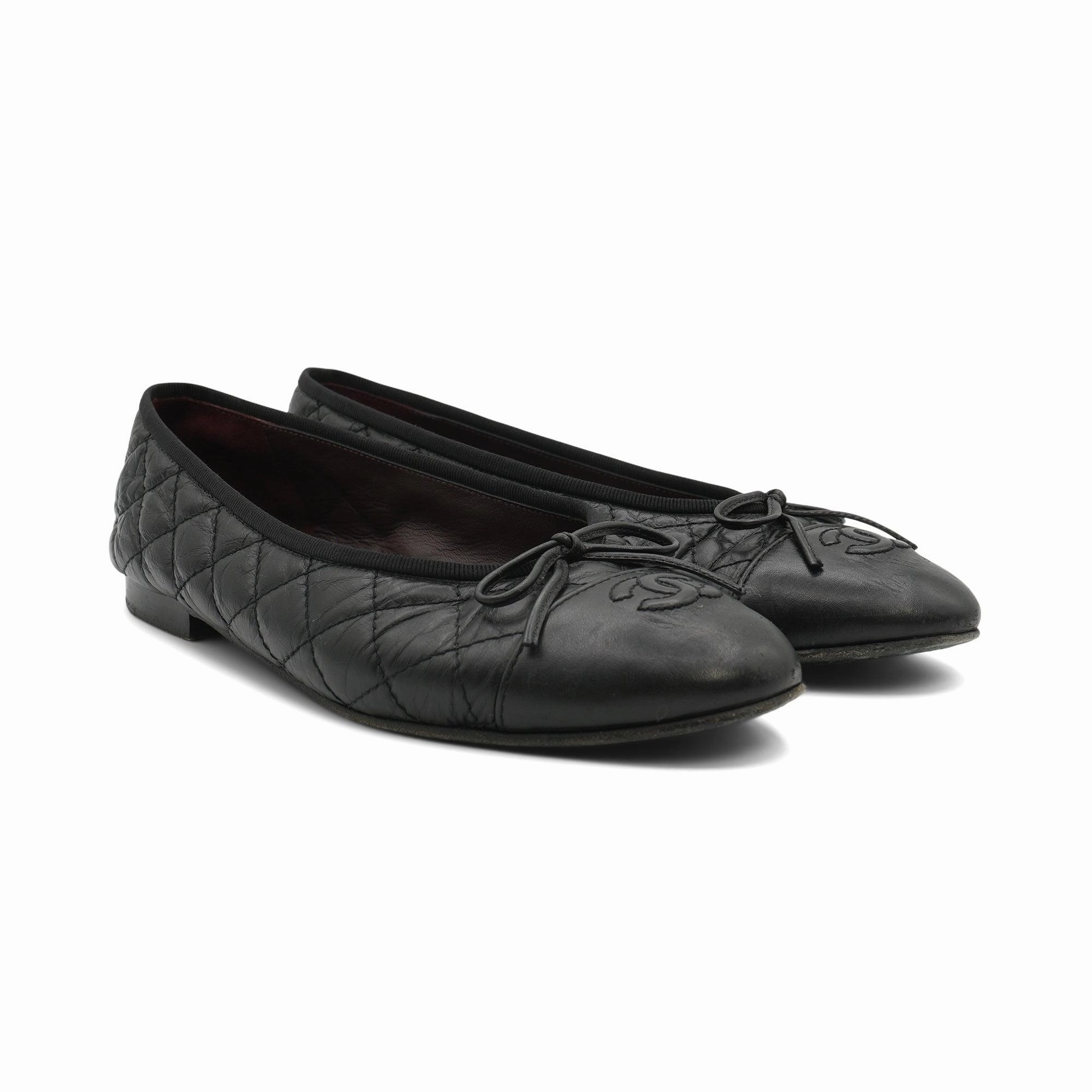 Comfiest Shoes For Flat Feet Chanel Ballet Flats - Women's 38.5