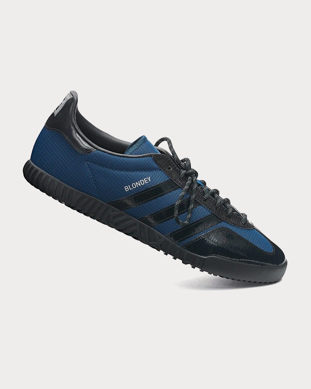 x Blondey Gazelle Indoor Mineral Blue / Core Black Low Top Sneakers Shoes Without Laces Adidas